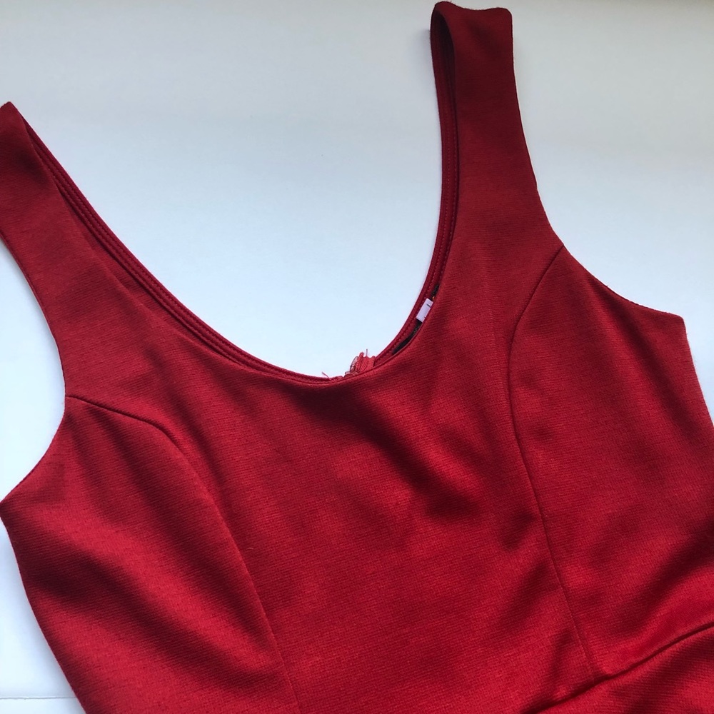 G by Guess SEXY Fitted Red Peplum Mini Dress - Picture 6 of 7